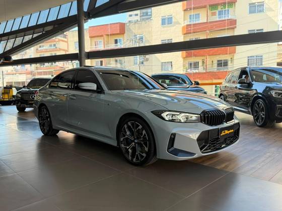 BMW 330e 2.0 16V TURBO HÍBRIDO M SPORT AUTOMÁTICO BMW 330e 2.0 16V TURBO HÍBRIDO M SPORT AUTOMÁTICO